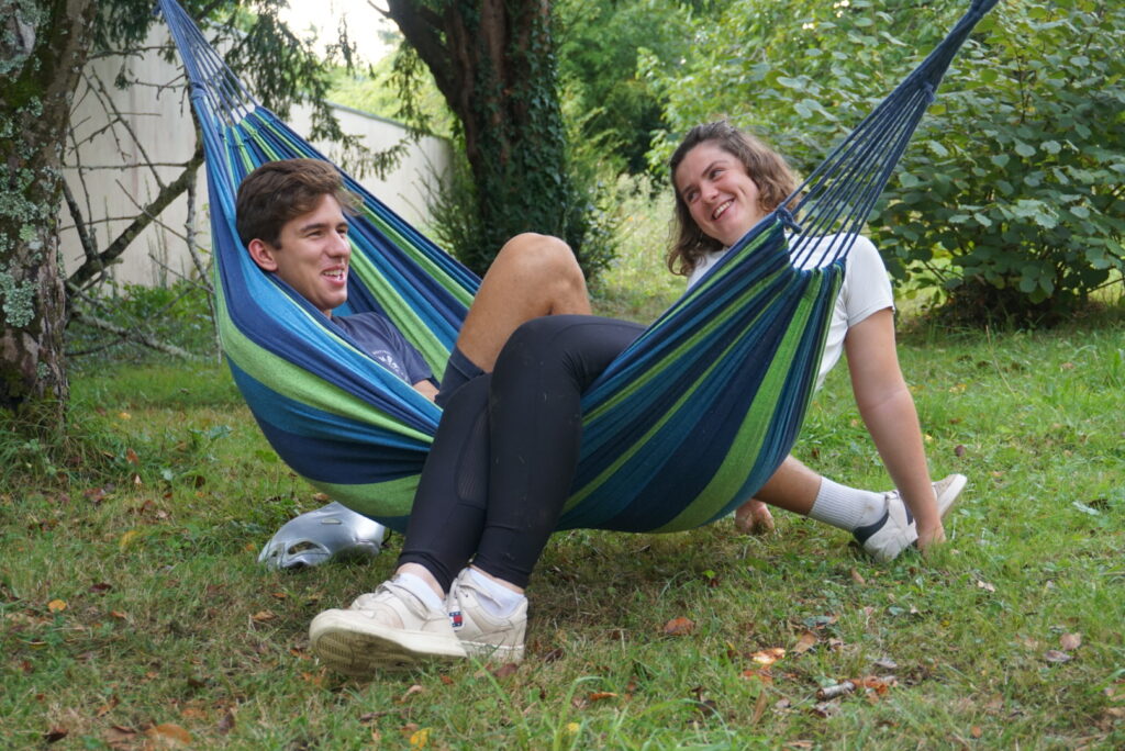 3B75E185 937B 4A9A 888B 9558479A8390